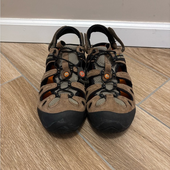 Merrell Men\'s Brown and Black Outdoor Sandals